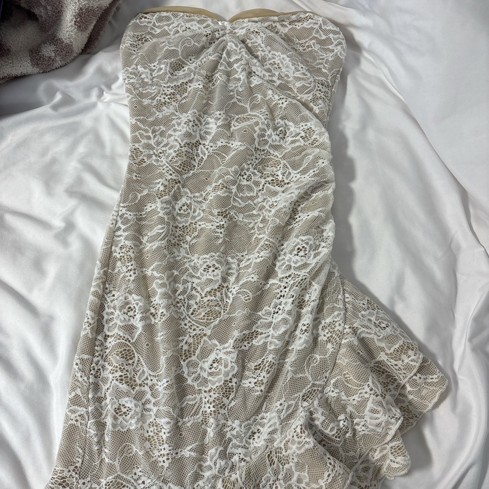 Princess Polly Strapless Lace Dress in Cream and White